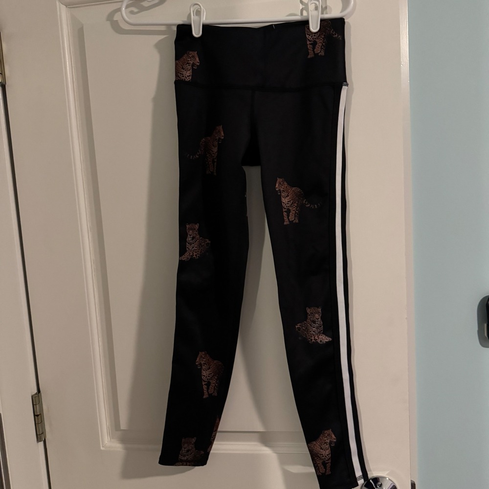 Noli Yoga Black Leopard Print Leggings High Waisted‎ White Side Stripe Small USA